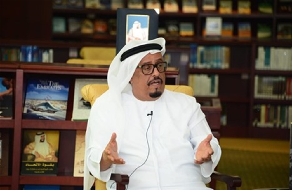 شاهد.. شاب يمني يواجه "ضاحي خلفان" في شوارع ألمانيا : بلدي متضررة منكم