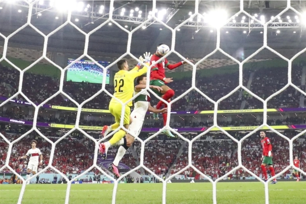 أول انجاز عربي وأفريقي... المغرب تتأهل إلى نصف نهائي كأس العالم بفوزهم على البرتغال