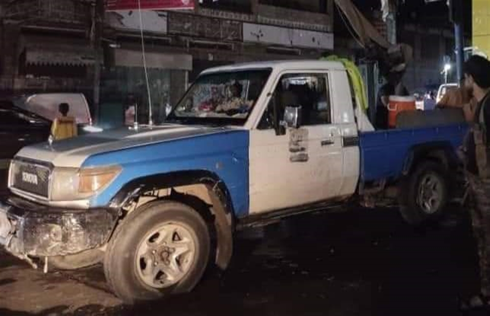 شرطة تعز تعلن حظر حركة الدراجات النارية ليلا وتنفذ انتشارا أمنيا في شوارع المدينة