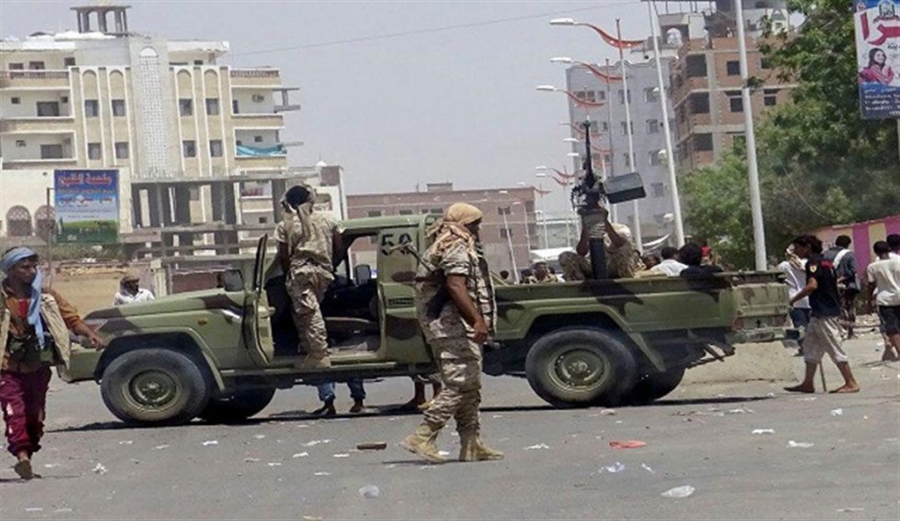 الحزام الأمني في عدن يؤكد مقتل شاب برصاص أحد عناصره في نقطة تفتيش
