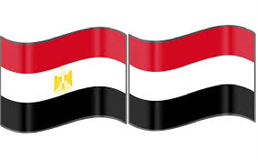 مباحثات يمنية مصرية بشأن "تطوير القدرات التشغيلية للمطارات اليمنية"