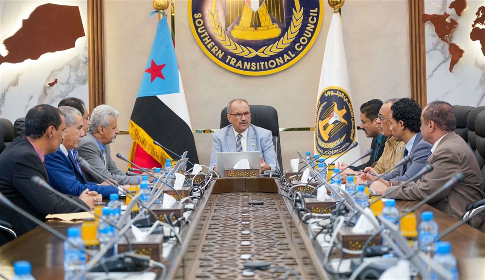 عقب بث "بي بي سي" تحقيقا بشأن الاغتيالات... "الانتقالي" يزعم تعرضه لهجمات تشويه إعلامية ويرفض "محاولة تفريخ المكونات السياسية"
