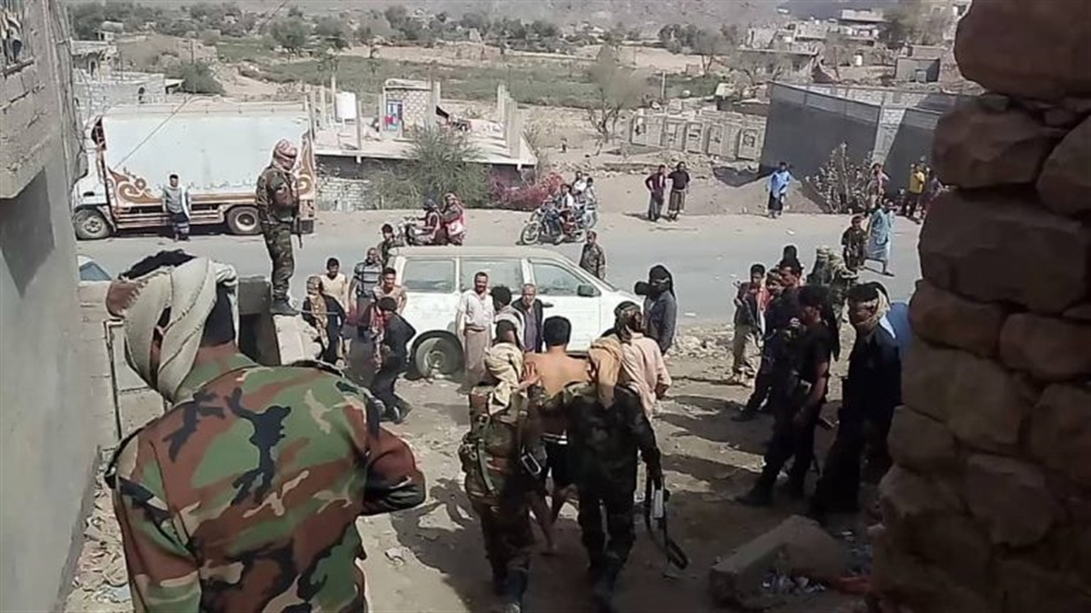 الضالع.. جرحى إثر اشتباكات بين عناصر للحزام الأمني ومسلحين محليين