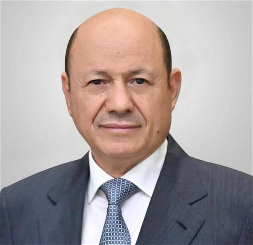 العليمي يقول إن الحوثي غير جاد في السلام وينتقد موقف المجتمع الدولي تجاه الجماعة