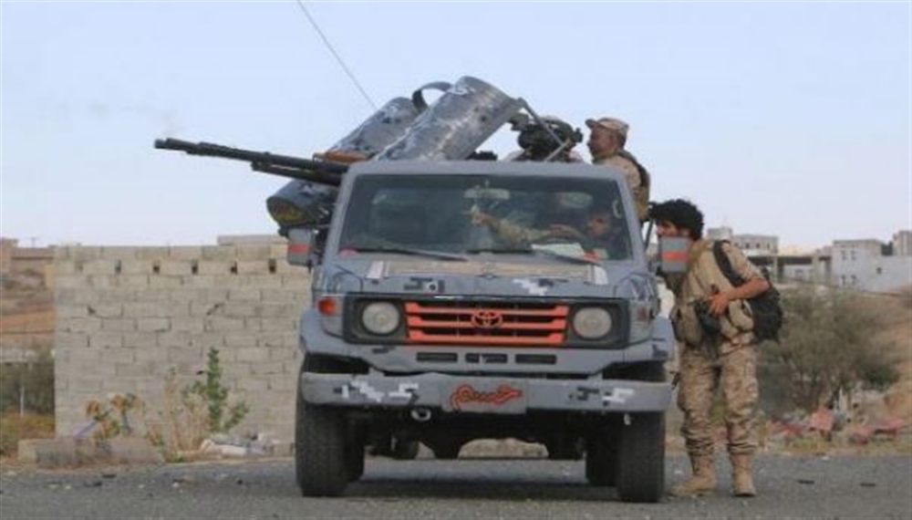مقتل جنديين في مواجهات مع مليشيا الحوثي شرق تعز