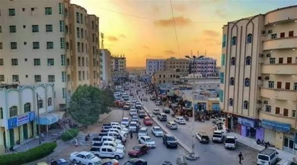 مقتل امرأة وطفليها جراء انفجار قنبلة يدوية في المهرة