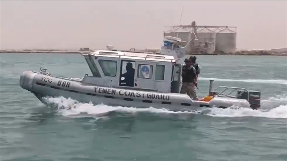 خفر السواحل تحذر مرتادي البحر من السباحة في سواحل عدن وأبين وشبوة