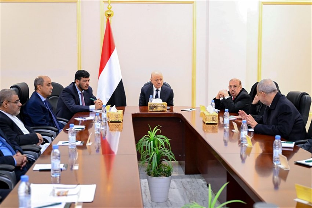مجلس الدفاع الوطني يؤيد قرارات إعلان حالة الطواري وإنهاء التواجد الإماراتي في اليمن