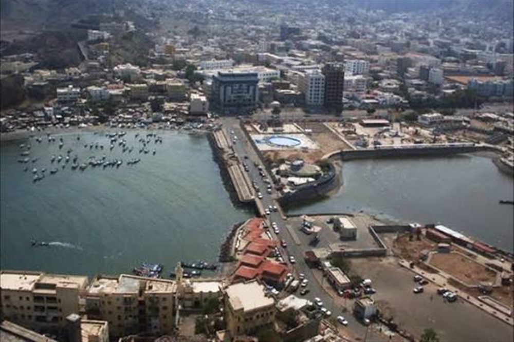 وزارة الإعلام توجه بتوحيد الخطاب الإعلامي وحماية الرموز السيادية