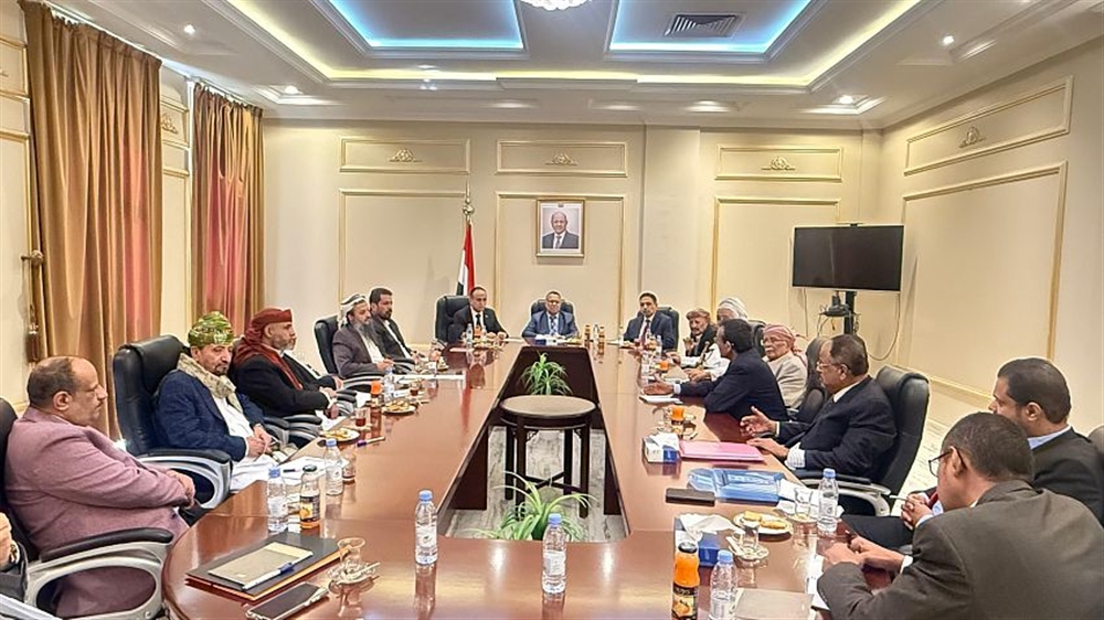 مجلس الشورى يرحّب بحلّ المجلس الانتقالي ويؤكد دعم مسار الحوار الجنوبي
