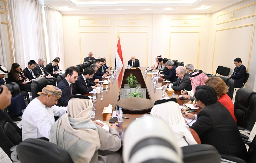 العليمي: إنهاء التواجد الإماراتي لا يخلق فراغاً أمنياً بل يعالج جذور الإرهاب