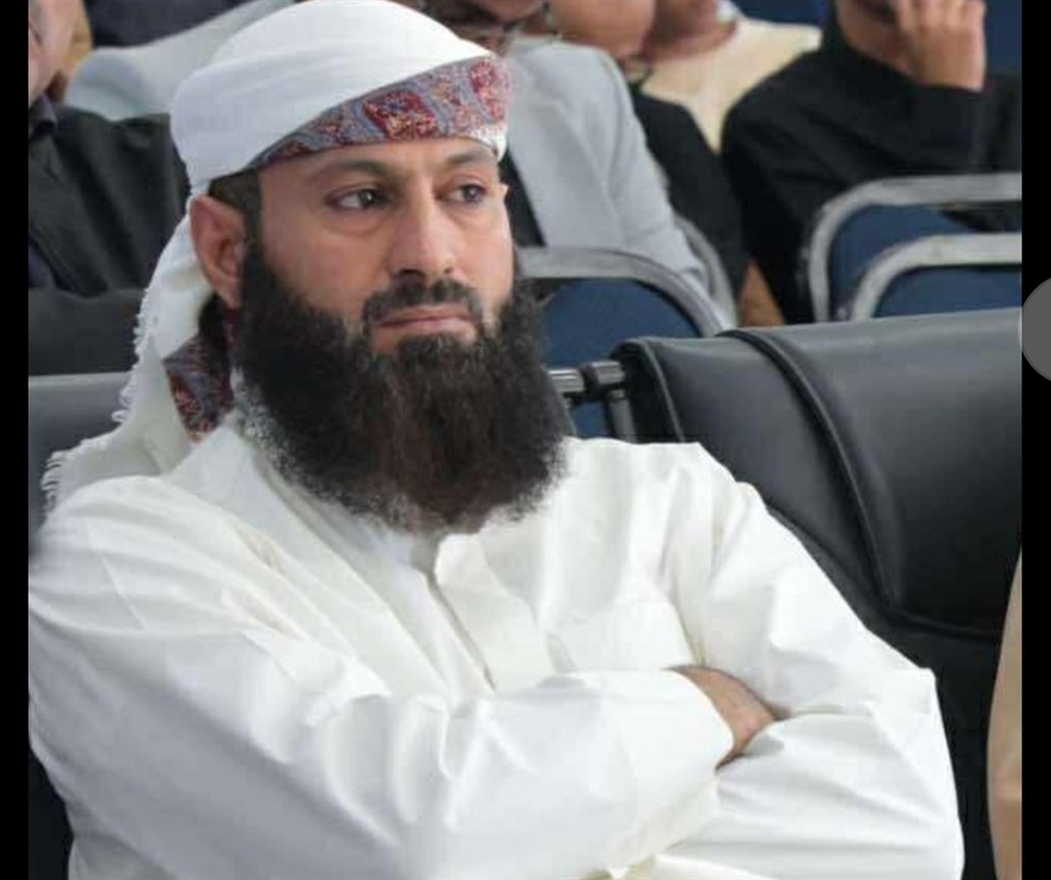 معتقل سابق يكشف تفاصيل احتجاز وتعذيب في سجون بالساحل الغربي