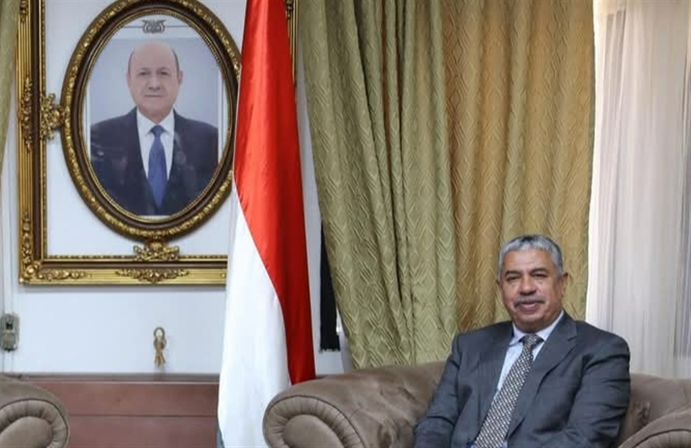 بين النفي والتأكيد....هل قدم سفير اليمن لدى القاهرة استقالته؟ وما دور الامارات؟