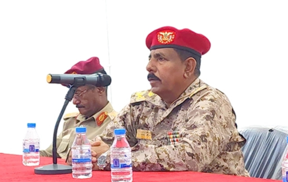 اليميني: نهب أكثر من 170 مركبة وأسلحة في العسكرية الثانية بتواطؤ قيادات عسكرية