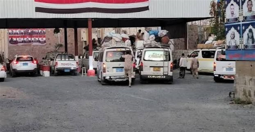 السلطة المحلية في تعز تعلن استعدادها فتح المنفذ الشرقي على مدار الساعة
