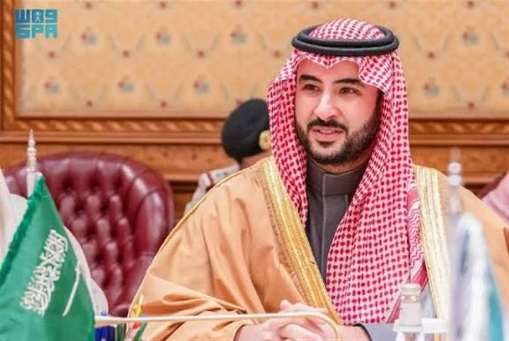 ابن سلمان: السعودية تقدم 1.3 مليار ريال لتغطية الرواتب وعجز الموازنة