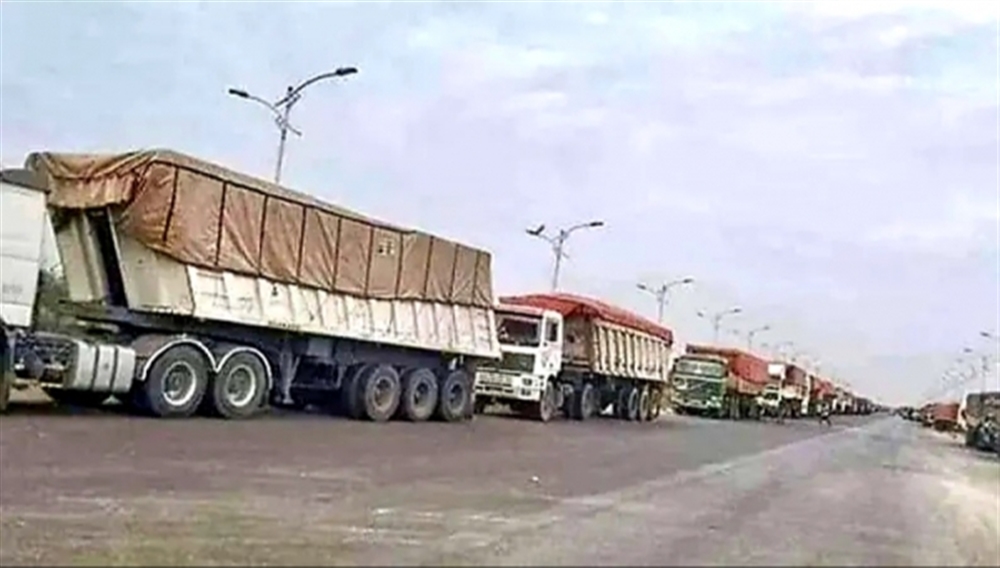 مليشيا الحوثي تفرض جبايات إضافية على سائقي شاحنات في الحديدة