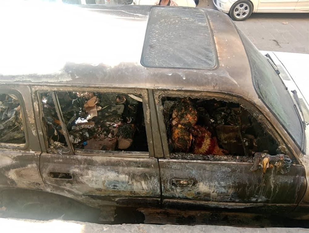مجهولون يحرقون سيارة رئيس رابطة الجرحى في تعز