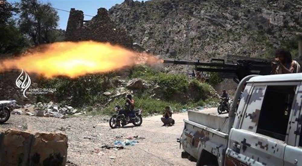 تعز.. مقتل قيادي حوثي بنيران الجيش وتحذير من تصعيد في جبهة الصلو