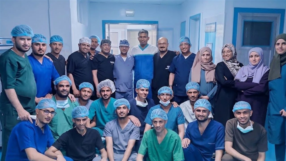 وزير الصحة: نجاح أول 3 عمليات زراعة كبد في تعز إنجاز تاريخي ونقلة نوعية للقطاع الصحي