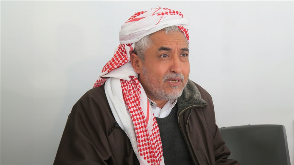 تكتل الأحزاب يحذر من مماطلة الحوثيين في تنفيذ اتفاق الأسرى ويدعو للإفراج عن السياسي قحطان