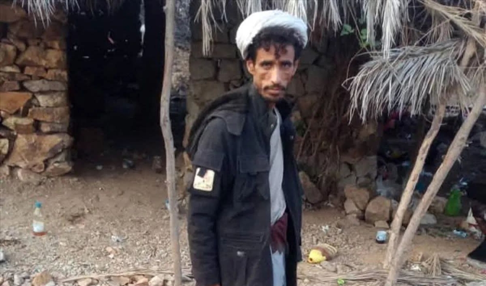 تعز.. قبائل الوازعية تسلم أحمد سالم حيدر للمنطقة العسكرية الرابعة