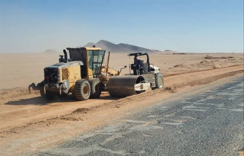 شركة مقاولات توقف أعمالها وتسحب معداتها من مشروع طريق العبر الدولي