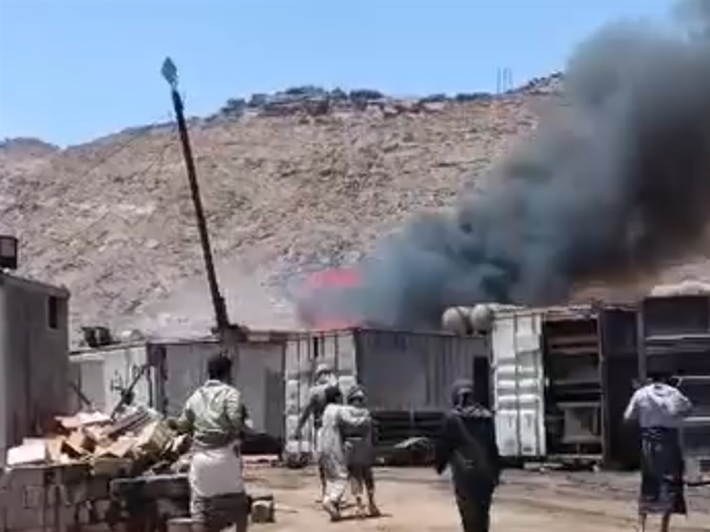 حريق هائل في محطة كهرباء حريب بمحافظة مأرب