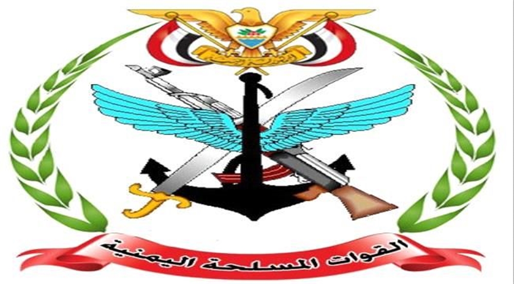 وزارة الدفاع تدعو المواطنين لإخلاء مطار صنعاء