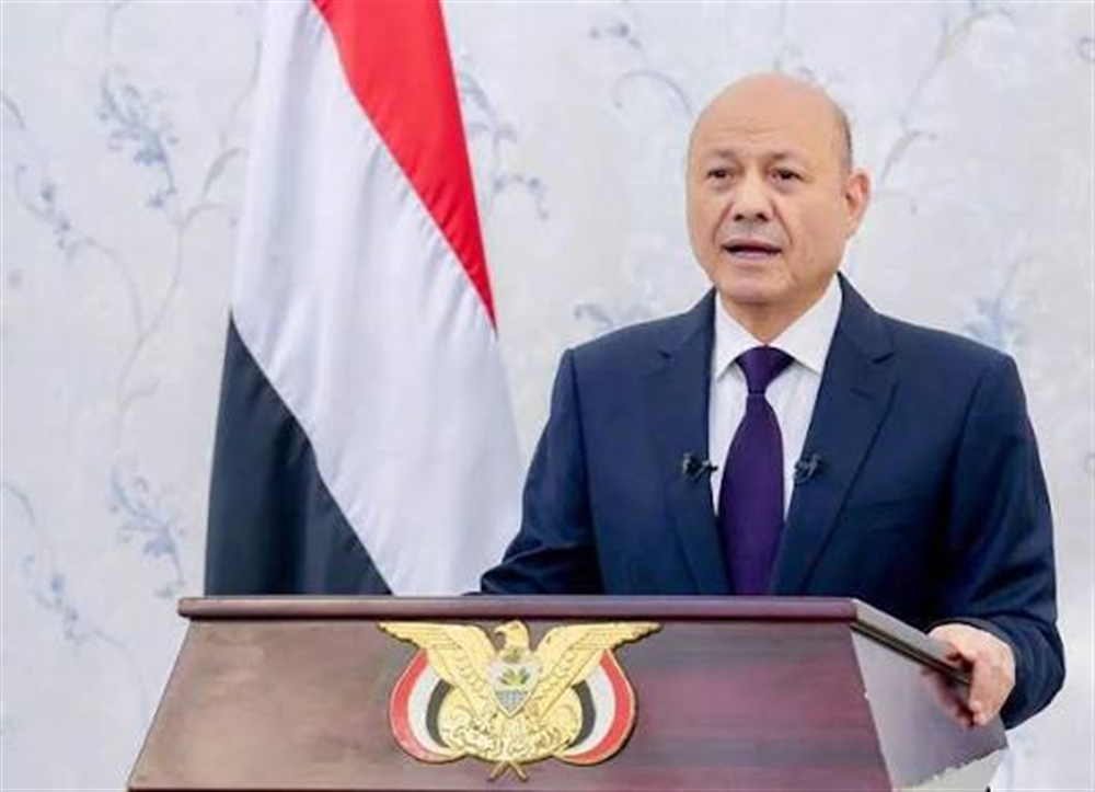 العليمي يوجه برفع الجاهزية ويحمل الحوثيين وإيران مسؤولية التصعيد