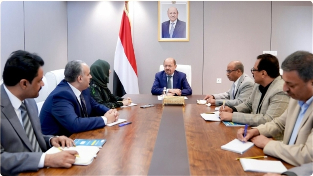 الزنداني يوجه باستكمال إجراءات استئناف تصدير النفط