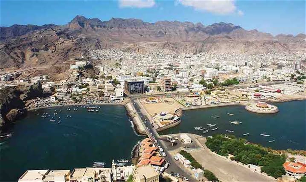 عدن.. نقابة المهن الطبية تعلن بدء إضراب عام اعتبارًا من الأحد المقبل