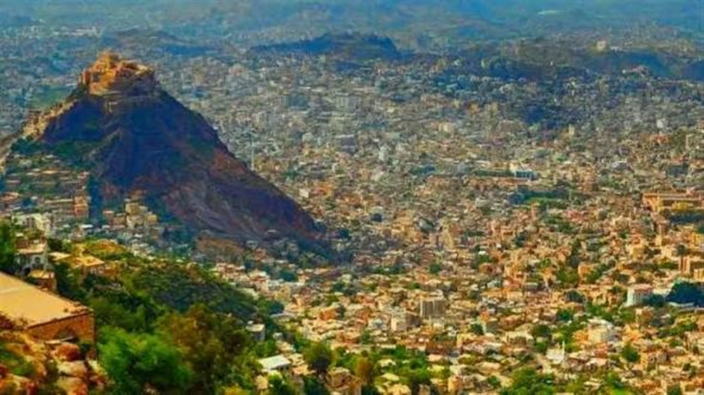 الجيش يعلن رصد تحركات وتعزيزات حوثية شمالي تعز