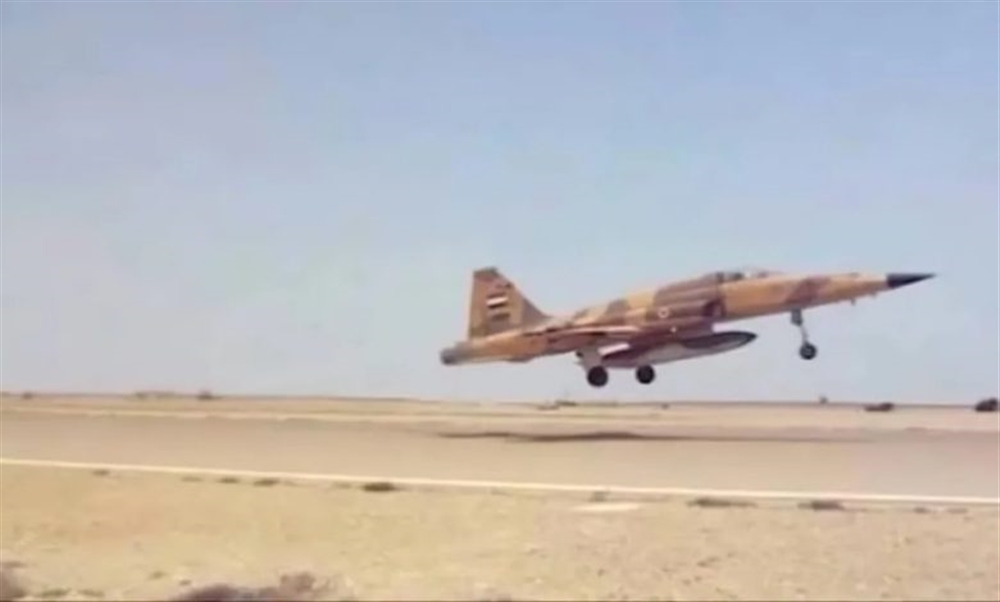 الطيران الحربي يستهدف مواقع جديدة للحوثيين غربي تعز