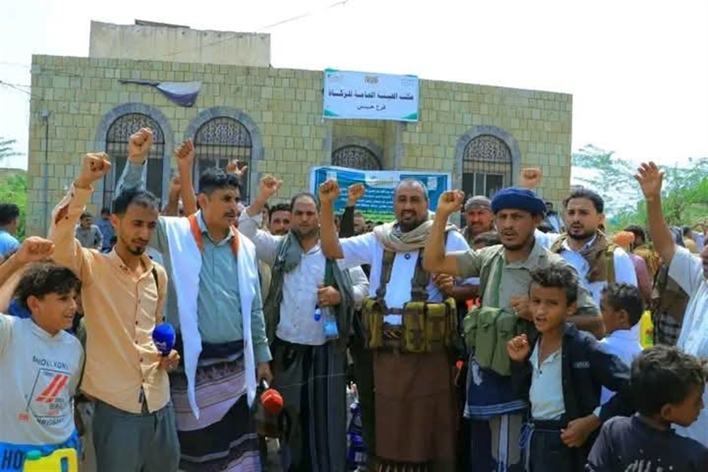 مليشيا الحوثي تحتجز تجارًا لرفضهم دفع جبايات جنوب الحديدة