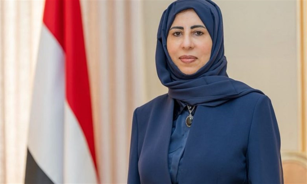 وزيرة الخارجية تبحث مع السفيرة البريطانية تداعيات التصعيد الحوثي وأوضاع النازحين