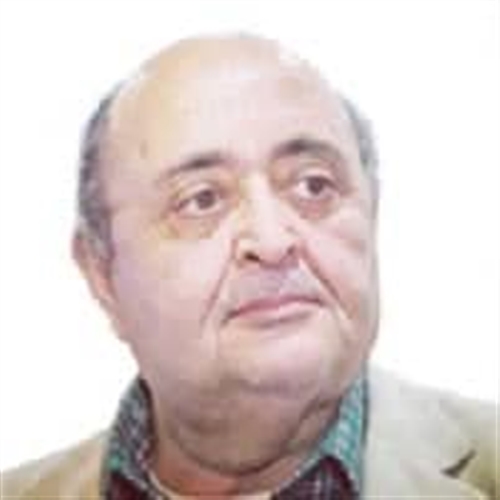 سيجارة باموق!